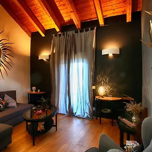  Hébergement de vacances The Cozy Nest -